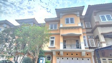 Rumah Mewah di Kawasan Jatibening, Bekasi, LB 290m², Harga 6,5 Miliar