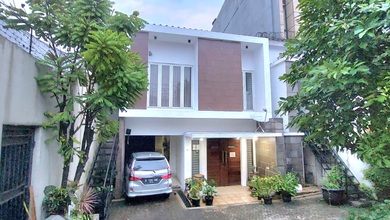 Dijual rumah Premium di Kebayoran Baru, Jakarta Selatan - LT 310m²