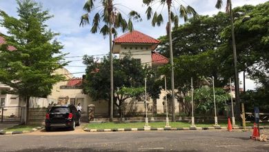 Hunian Mewah di Kemang Pratama, Bekasi, 7 KT, LT 675m²