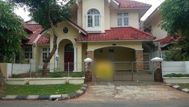 Rumah Mewah di Kemang Pratama, Bekasi, 3 KT, LT 216m²