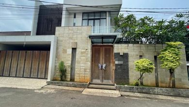 For Sale rumah Premium di Cipayung, Jakarta Timur - LT 278m²