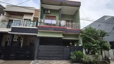 Rumah Idaman di Bekasi Kota, Bekasi, 3 KT, Harga 1,5 Miliar