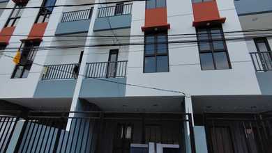 Promo Rumah di Sumur Batu, Jakarta Pusat, LB 180m², Harga 1,8 Miliar