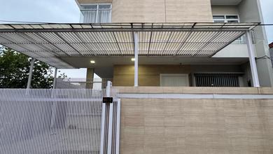 Dijual rumah Premium di Kelapa Gading, Jakarta Utara - LT 195m²