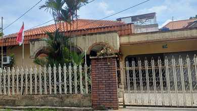 Rumah Elegan di Rawamangun, Jakarta Timur, 3 Kamar Tidur, LT 285m²