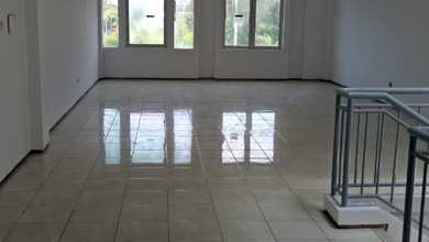 Ruko 3 Lantai Siap Pakai di Gading Kirana, Kelapa Gading