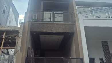 Hunian Idaman di Matraman, Jakarta Timur, 4 KT, Harga 1,5 Miliar