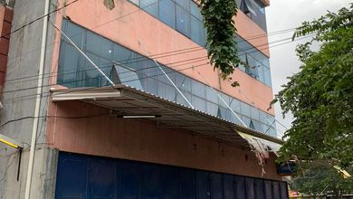 Jual Ruko Tiga Tingkat Sangat Strategis Jl Peta Barat