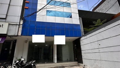 Disewa Ruko Strategis Melawai Kebayoran Baru, DA