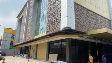 Disewakan Ruko Baru Hoek Cengkareng Timur, Ada Lift