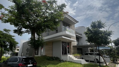 Rumah Modern Luas 338 Jual area Golf Island, Jakarta Utara