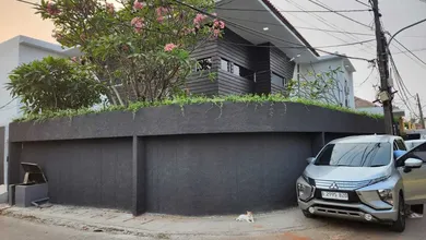 Hunian Elite di Kawasan Kembangan, Jakarta Barat, LB 465m², Harga 5,9 Miliar