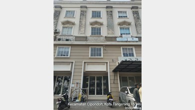 Di Sewakan Ruko 4 Lantai di Greenlake City Cipondoh Tangerang