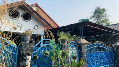 Rumah Modern Luas 300 Jual di Lippo Karawaci, Tangerang