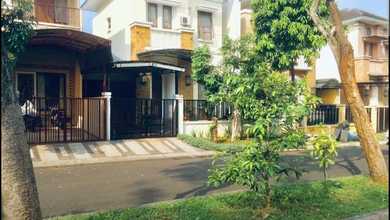 Kesempatan Langka, rumah Prestisius di Grand Wisata, Bekasi, LB 180m²