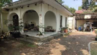 Rumah Mewah di Kawasan Sukaraja, Bogor, LB 200m², Harga 3,3 Miliar