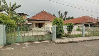 Hunian Mewah di Bogor Tengah, Bogor, 13 KT, LT 861m²
