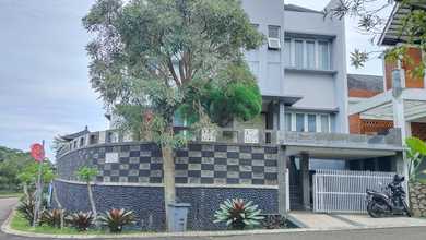 Kesempatan Langka, rumah Mewah di Pakuan, Bogor, LB 194m²