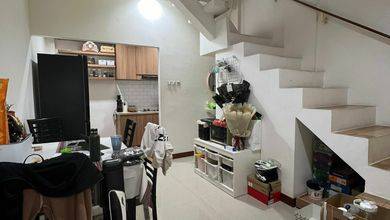 Jual Cepat Rumah Elit di Duri Kepa, Jakarta Barat, LT 40 m2