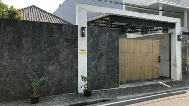 Disewakan Rumah Murah di Menteng, Jakarta Pusat, LT 450m²