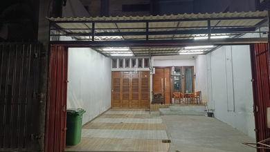 Hunian Prestisius di Kawasan Johar Baru, Jakarta Pusat, LB 260m², Harga 3,3 Miliar