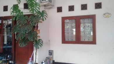 Rumah Dijual di Tomang, Jakarta Barat, LB 250m², Harga Kompetitif!