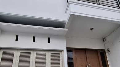 Dikontrakkan Rumah Murah di Tomang, Jakarta Barat, LT 112m²