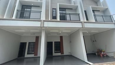 Rumah Dijual di Tanjung Priok, Jakarta Utara, LB 80m², Harga Kompetitif!