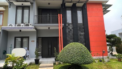 Rumah Mewah di Kawasan BSD Sevilla, Tangerang, LB 200m², Harga 3,9 Miliar