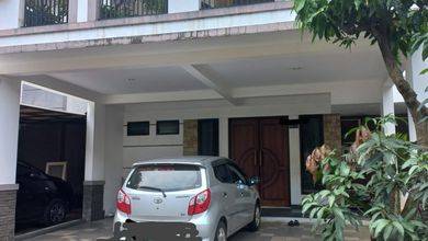DI JUAL Rumah SIAP HUNI HGB BSD Sevilla, Tangerang