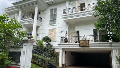 Hunian Elite di Kawasan BSD Bukit Golf, Tangerang, LB 1000m², Harga 17 Miliar