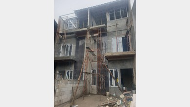 Rumah Dijual di Angke, Jakarta Barat, LB 190m², Harga Terbaik!