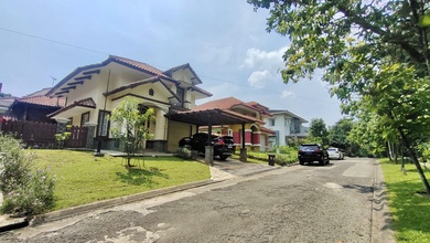 Dijual rumah Eksklusif di Sentul City, Bogor - LT 350m²