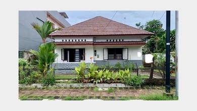Dijual rumah Eksklusif di Menteng, Jakarta Pusat - LT 412m²