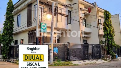 Rumah Siap Pakai di Area Mulyosari, Surabaya, LT 85m²