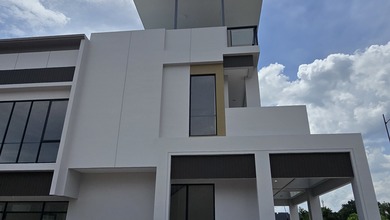 Ruko 3 Lantai Sorrento Grande East Type Alfresco