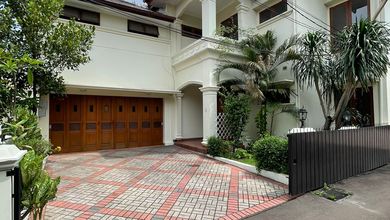 Dijual rumah Mewah di Kemang, Jakarta Selatan - LT 700m²