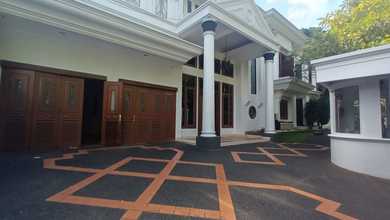 Sewa Rumah Siap Huni di Pondok Indah, Jakarta Selatan, LT 828m²