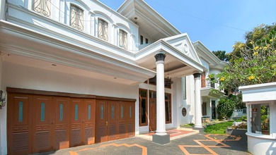Rumah Nyaman untuk Disewakan di Pondok Indah, Jakarta Selatan, Harga 650 Juta /tahun