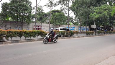 For Sale Tanah Premium di Cipondoh, Tangerang, LT 4250m²