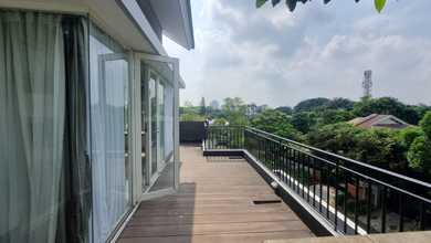 Segera Disewakan di Pondok Indah, Jakarta Selatan, LT 300m², Harga 768 Juta /tahun