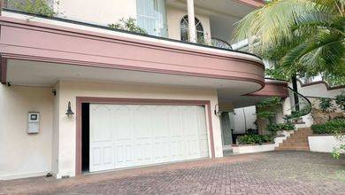Jual Rumah Cantik LT 1000 m2 area Pondok Indah, Jakarta Selatan