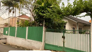 Rumah Mewah di Kawasan Pejaten, Jakarta Selatan, LB 177m², Harga 7 Miliar