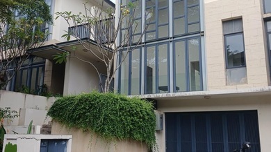 Rumah Sewa Murah Lokasi BSD, Tangerang Selatan, LB 337m²
