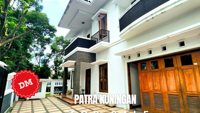 For Sale rumah Mewah di patra kuningan, Jakarta Selatan - LT 650m²