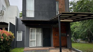 Jual Rumah Strategis di BSD City, Tangerang - LT 112m²