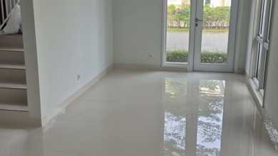 Rumah Elite di Kawasan BSD City, Tangerang, LB 220m², Harga 7,5 Miliar