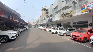 Ruko di Pasar Intermoda Bsd Dekat Kereta Api Dan Busway Pasar Modern, Tangerang 178,820 m Bagus