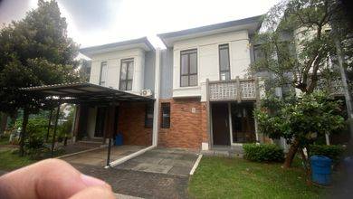 Rumah Premium LT 84 Jual area BSD City, Tangerang