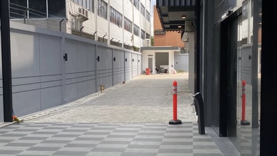 Office Space Di Palmerah Jakarta Barat LB 210 M2 Sampai 2500 M2